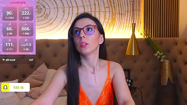 ClassyAllie online show from February 18, 2025, 2:06 pm