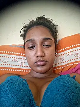 indianpink lips online show from November 27, 2025, 8:15 am