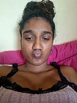 indianpink lips online show from September 28, 2025, 2:46 pm