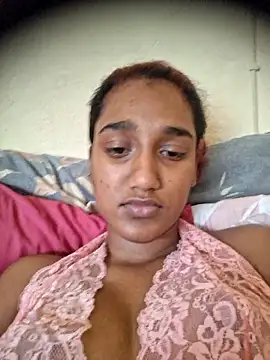 indianpink lips online show from December 16, 2025, 2:10 pm