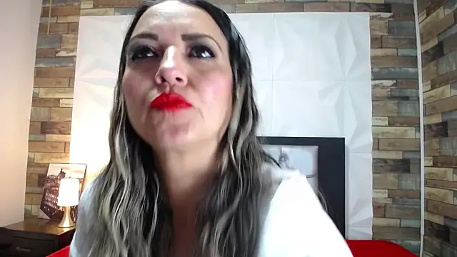 Azaahara  online show from March 20, 2025, 11:05 am