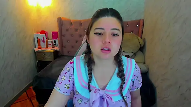 Snapshot of Lianngrace chatting on September 14, 2025, 1:55 pm Lianngrace online show from September 14, 2025, 1:55 pm