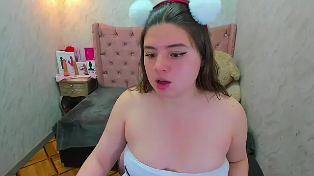 Snapshot of Lianngrace chatting on October 9, 2025, 1:44 pm Lianngrace online show from October 9, 2025, 1:44 pm