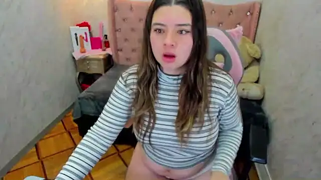 Snapshot of Lianngrace chatting on April 8, 2026, 2:40 pm Lianngrace online show from April 8, 2026, 2:40 pm