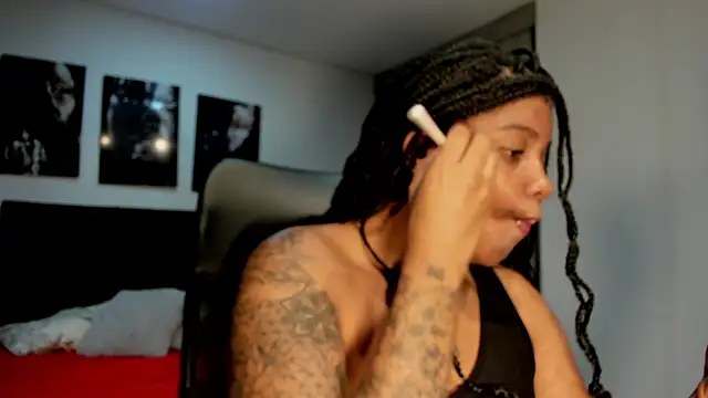 ZahraRose online show from September 27, 2025, 7:31 pm