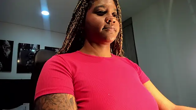 ZahraRose online show from September 8, 2025, 8:30 pm