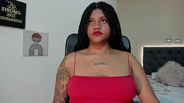 ZahraRose online show from October 24, 2025, 9:14 pm