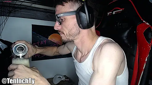 teninchty online show from October 21, 2025, 6:02 am