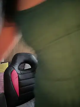 YoungHotMilf97 online show from March 10, 2026, 8:29 am