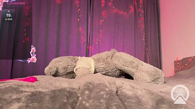 Ellise-Sugar online show from March 2, 2025, 3:13 am