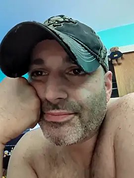 Snapshot of Novabear6996 chatting on June 2, 2026, 2:00 am Novabear6996 online show from June 2, 2026, 2:00 am