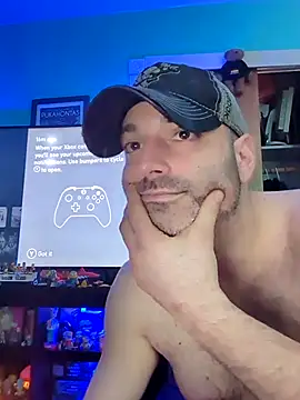 Snapshot of Novabear6996 chatting on May 26, 2026, 7:06 am Novabear6996 online show from May 26, 2026, 7:06 am
