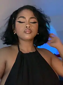 Dahiana Giil online show from October 21, 2025, 6:02 am