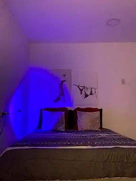 Dahiana Giil online show from September 14, 2025, 6:25 am