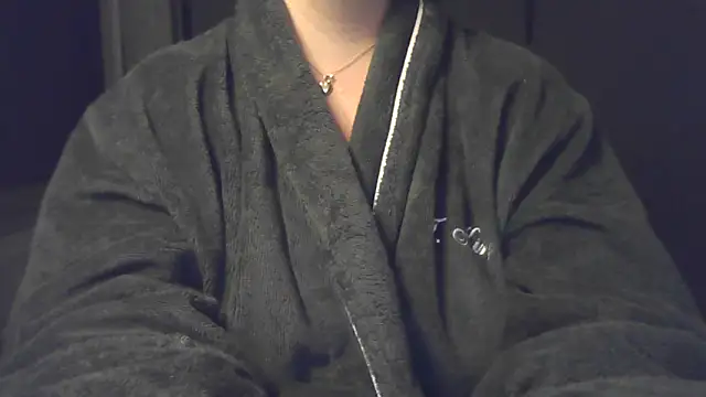 sizha6 online show from March 4, 2026, 7:32 pm