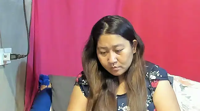 hotchubby88 online show from March 15, 2025, 10:35 am