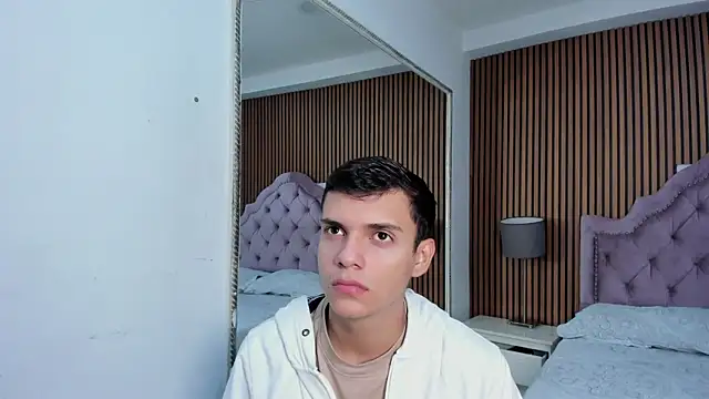 JacobRoberts1 online show from September 20, 2025, 2:00 pm