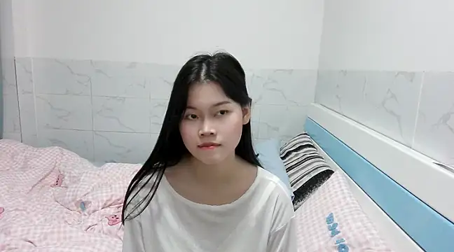 Snapshot of Miss_Leila520 chatting on March 2, 2025, 3:52 pm Miss Leila520 online show from March 2, 2025, 3:52 pm