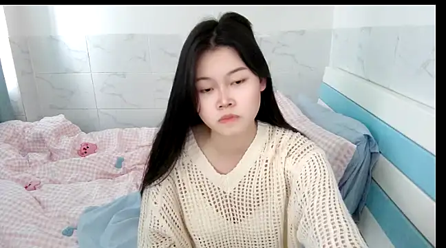 Snapshot of Miss_Leila520 chatting on February 17, 2025, 7:47 am Miss Leila520 online show from February 17, 2025, 7:47 am