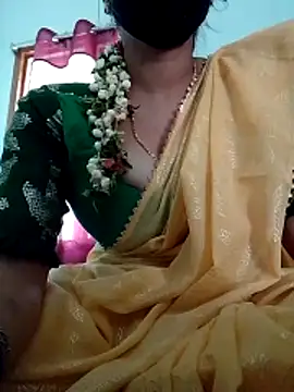 Snapshot of Laddupilla-telugu chatting on June 29, 2026, 9:27 am Laddupilla-telugu online show from June 29, 2026, 9:27 am
