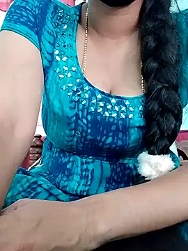 Snapshot of Laddupilla-telugu chatting on July 1, 2026, 9:31 am Laddupilla-telugu online show from July 1, 2026, 9:31 am