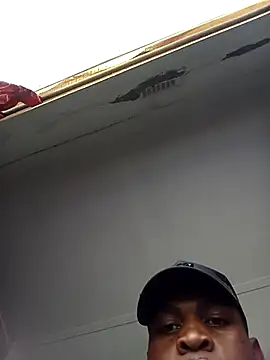 bosszonke123 online show from February 26, 2025, 2:05 pm