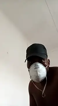 bosszonke123 online show from February 15, 2025, 8:56 pm