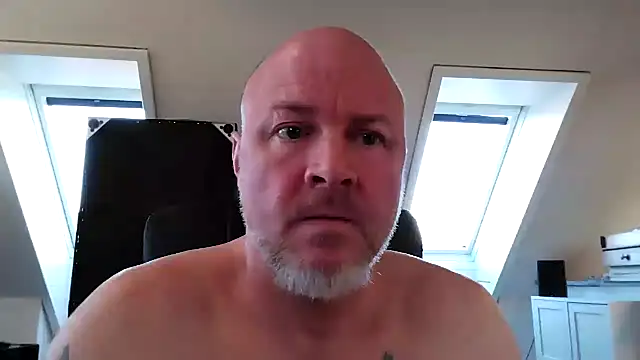 Lucifer29cm online show from February 16, 2025, 2:21 pm