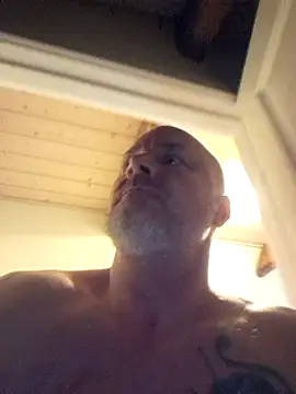 Lucifer29cm online show from February 16, 2025, 8:10 am