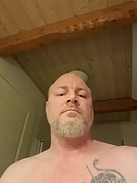 Lucifer29cm online show from February 14, 2025, 4:41 pm