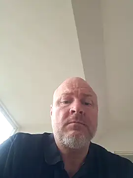 Lucifer29cm online show from March 4, 2025, 1:38 pm