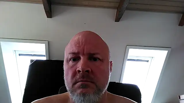 Lucifer29cm online show from February 16, 2025, 11:16 am