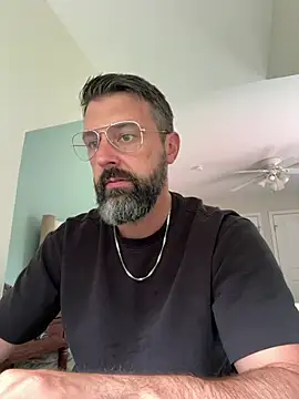 plaintreebull online show from July 9, 2026, 5:45 pm