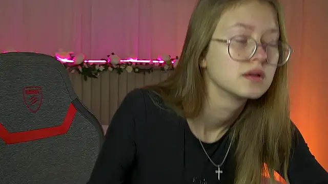 EveMundie online show from September 29, 2025, 6:20 am