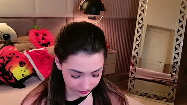 Alice Deleon online show from October 22, 2025, 11:09 am