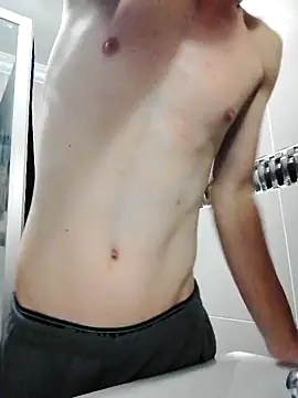 Ruanie online show from April 15, 2026, 7:58 pm