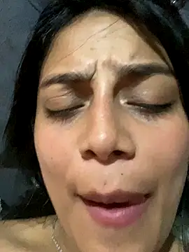 Emily sharlot online show from December 14, 2025, 11:21 pm