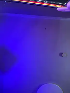 sexymelli18 online show from September 26, 2025, 5:20 pm