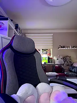 sexymelli18 online show from September 10, 2025, 5:34 pm