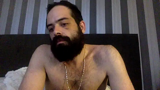 guccititi online show from September 19, 2025, 10:41 am