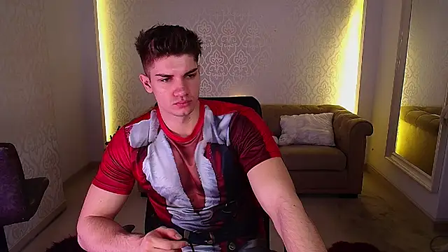 Snapshot of MaxKaiden chatting on November 26, 2025, 5:29 am MaxKaiden online show from November 26, 2025, 5:29 am