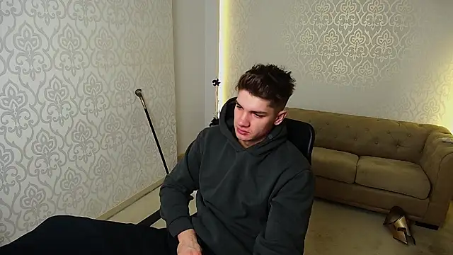 Snapshot of MaxKaiden chatting on November 22, 2025, 5:39 am MaxKaiden online show from November 22, 2025, 5:39 am