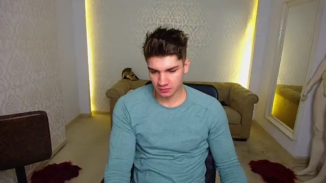 Snapshot of MaxKaiden chatting on January 18, 2026, 6:17 am MaxKaiden online show from January 18, 2026, 6:17 am