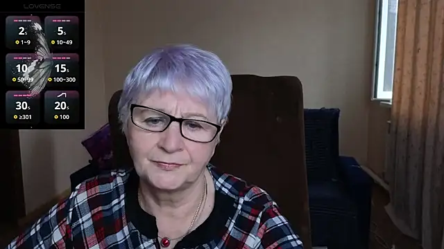 Snapshot of Sandra_Snowflake chatting on March 26, 2026, 12:47 pm Sandra Snowflake online show from March 26, 2026, 12:47 pm