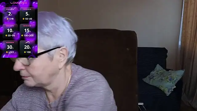 Snapshot of Sandra_Snowflake chatting on March 18, 2026, 3:53 am Sandra Snowflake online show from March 18, 2026, 3:53 am