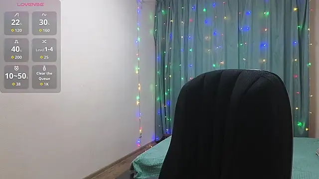 Sandra Snowflake online show from November 13, 2025, 11:58 am