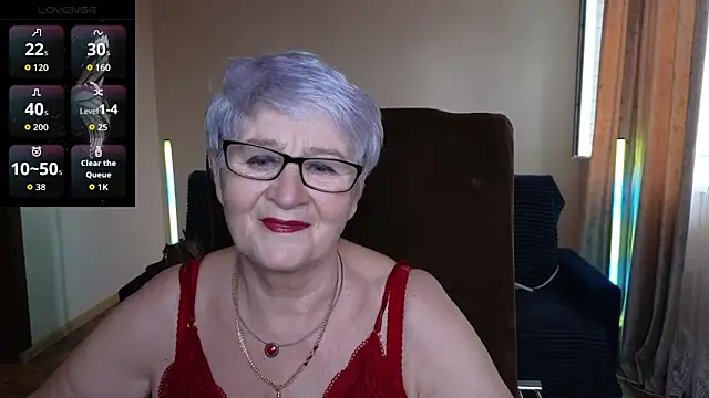 Snapshot of Sandra_Snowflake chatting on April 2, 2026, 12:01 pm Sandra Snowflake online show from April 2, 2026, 12:01 pm