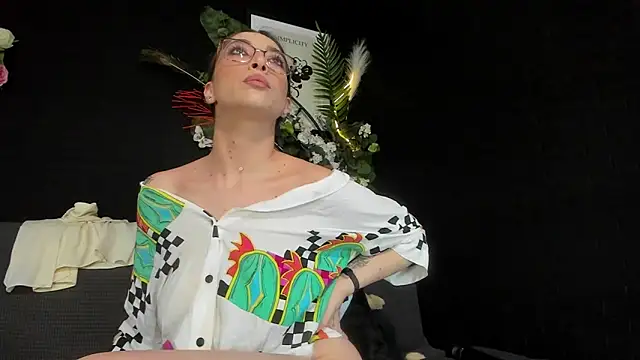 Snapshot of IngAdn chatting on March 22, 2025, 2:58 pm IngAdn online show from March 22, 2025, 2:58 pm