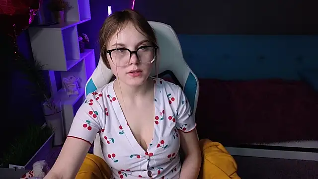 Dyna bae online show from March 2, 2025, 8:05 am