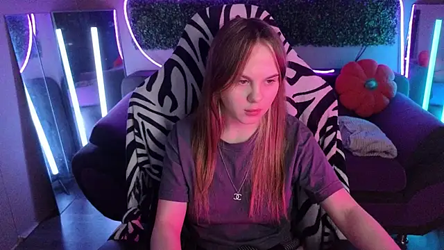 Dyna bae online show from November 12, 2025, 9:02 am